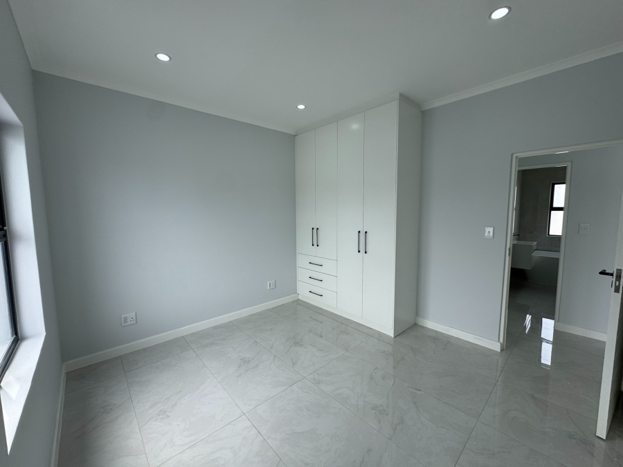 4 Bedroom Property for Sale in Sandown Western Cape